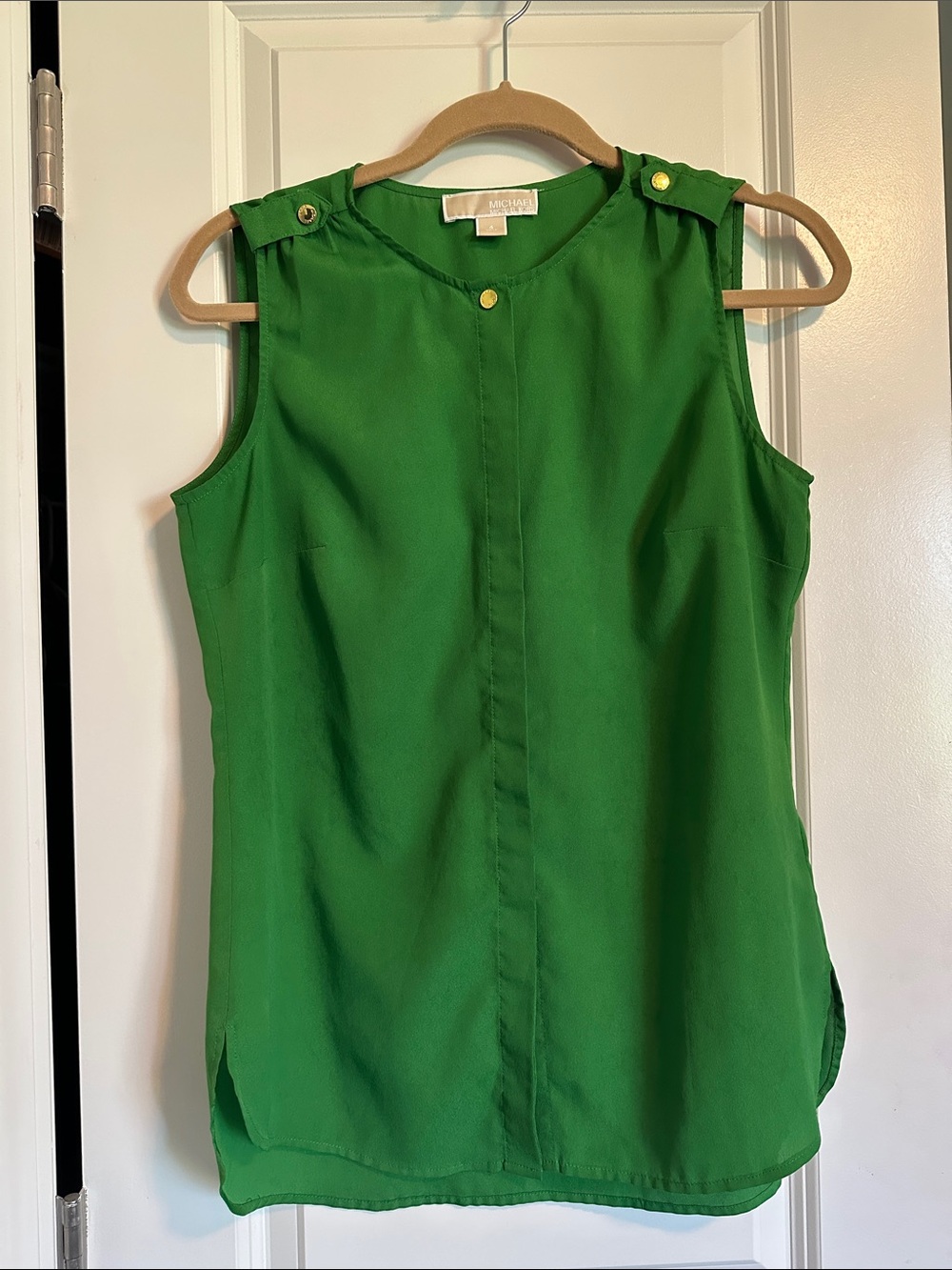 MICHAEL Michael Kors Sleeveless Green Button-Shoulder Camisole